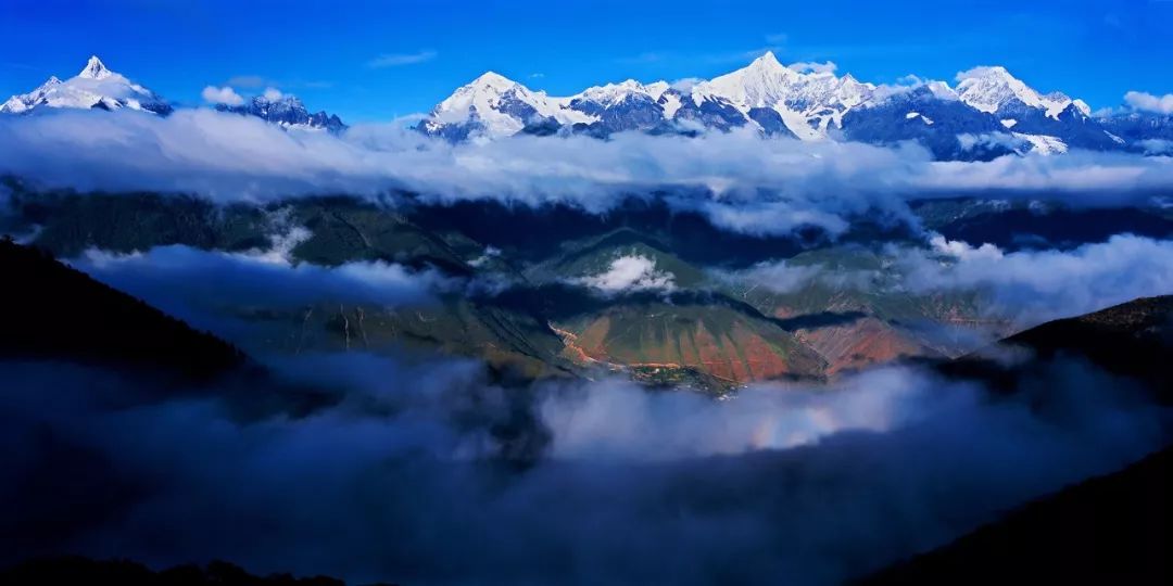 香xiang格里拉在云南哪里个城市（云南香xiang格里拉几月份去最合适）-悠嘻资zi讯网