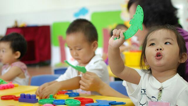 读幼儿园需要准备什么东西呀（办幼儿园需要哪6个证）